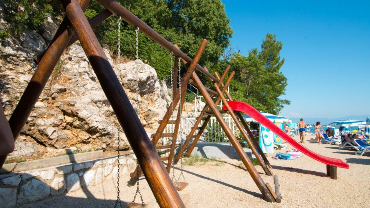 Apartments Stella Dramalj Εξωτερικό φωτογραφία